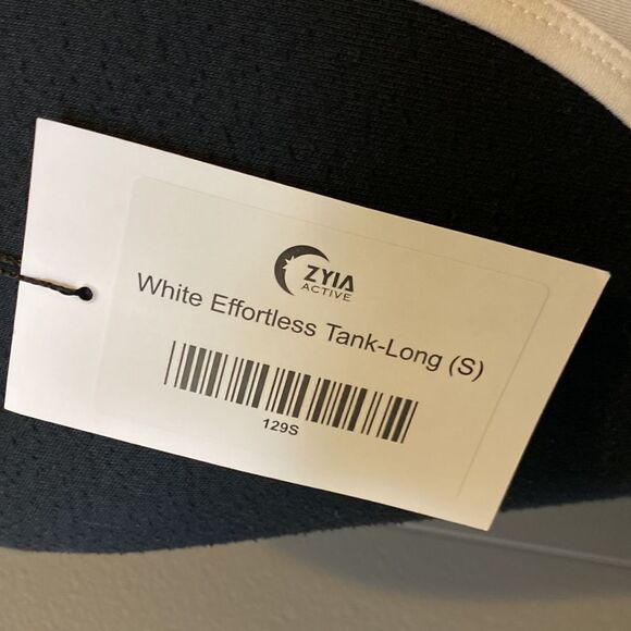 NWT ZYIA Active Tank Top Small White Racerback Breathable Lightweight Shirt Mesh - Picture 5 of 6